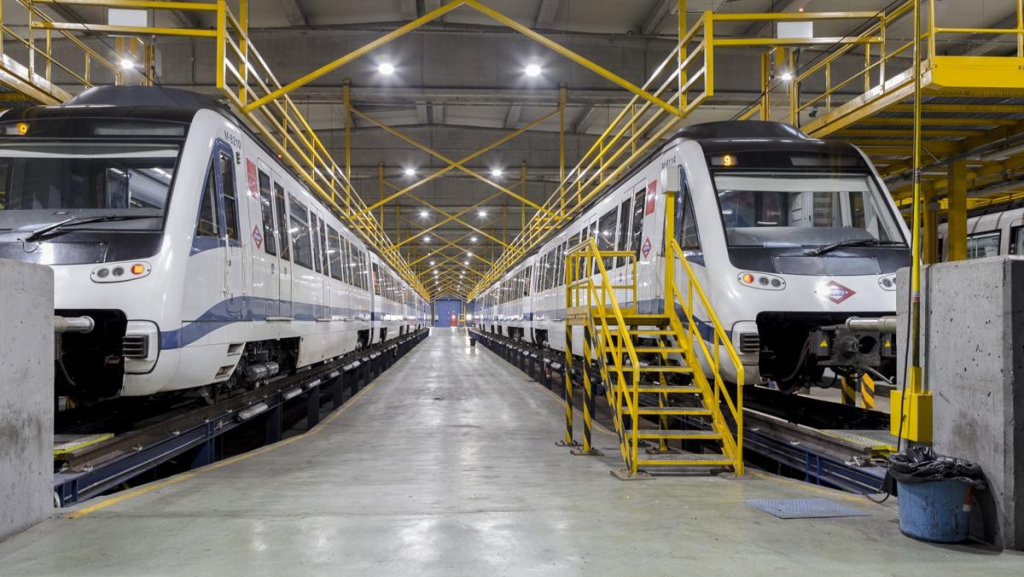 This image has an empty alt attribute; its file name is Trains-in-station-e1762417816445-1024x577.png